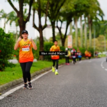 Runner Photo 9248135