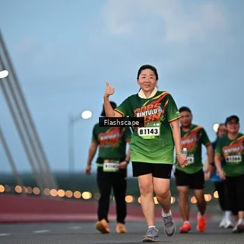 Runner Photo 9248200