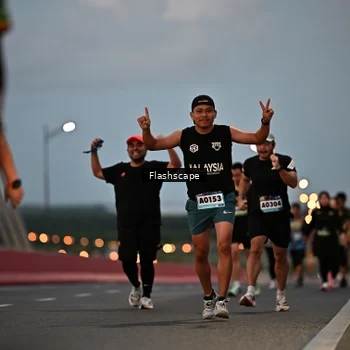 Runner Photo 9248322