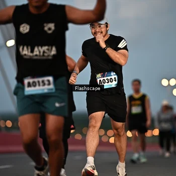 Runner Photo 9248371
