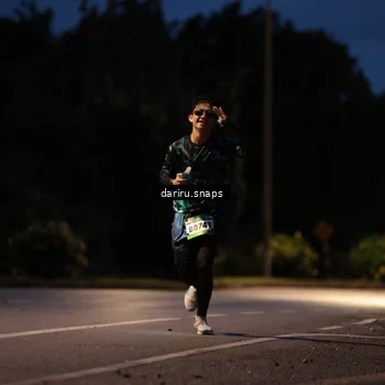 Runner Photo 9248433