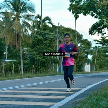 Runner Photo 9248544