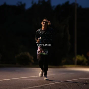 Runner Photo 9248614