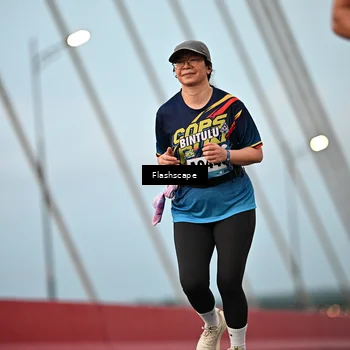 Runner Photo 9248765