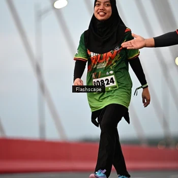 Runner Photo 9248799