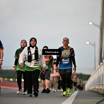 Runner Photo 9249018