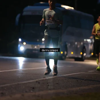 Runner Photo 9249028