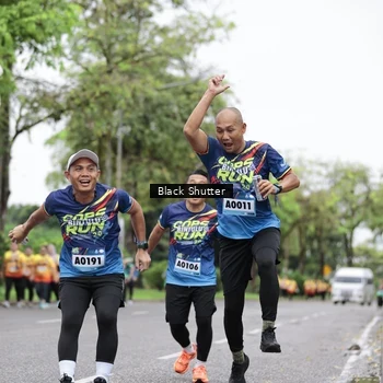 Runner Photo 9249061