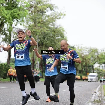 Runner Photo 9249088