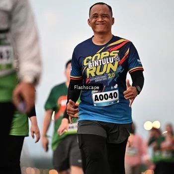 Runner Photo 9249110