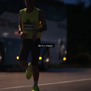 Runner Photo 9249121