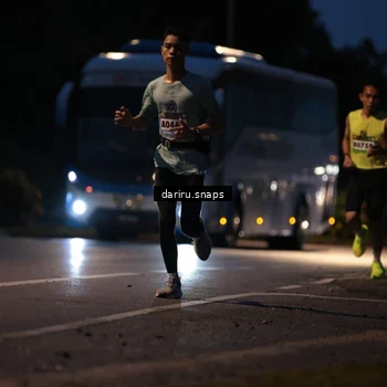 Runner Photo 9249155
