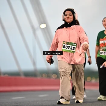 Runner Photo 9249166