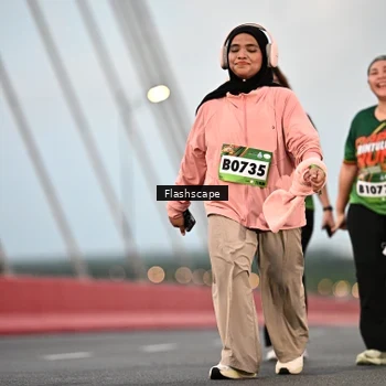 Runner Photo 9249173