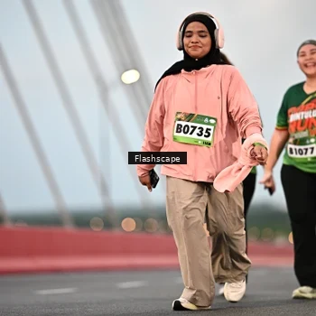 Runner Photo 9249177