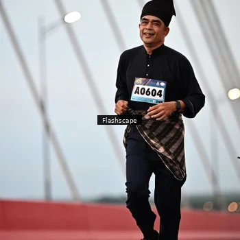 Runner Photo 9249274