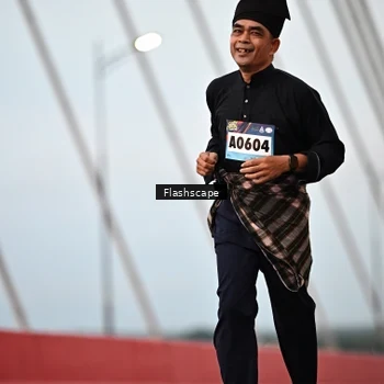 Runner Photo 9249297
