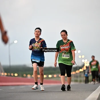 Runner Photo 9249298