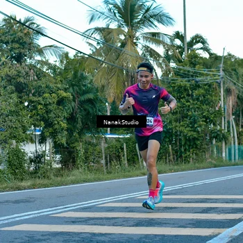 Runner Photo 9249342