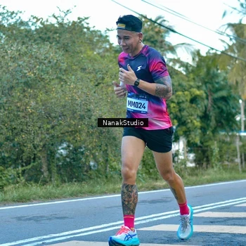 Runner Photo 9249482