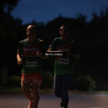 Runner Photo 9249539