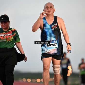 Runner Photo 9249576