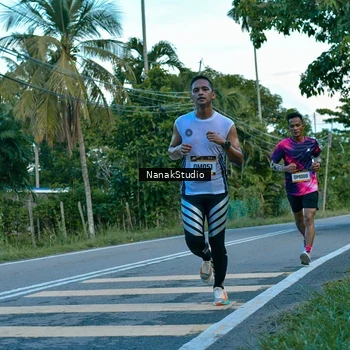 Runner Photo 9249600