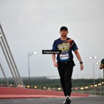Runner Photo 9249616