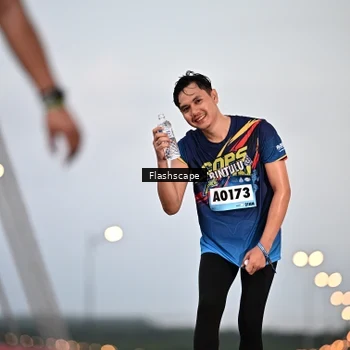 Runner Photo 9249663