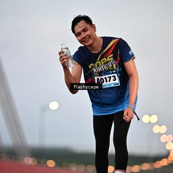 Runner Photo 9249695