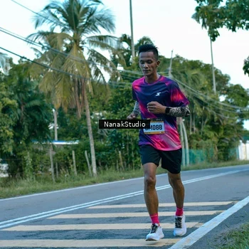 Runner Photo 9249699