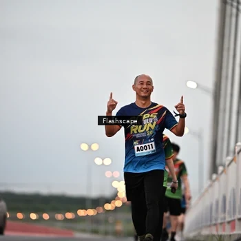 Runner Photo 9249701