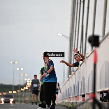 Runner Photo 9249718