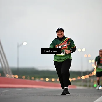 Runner Photo 9249902