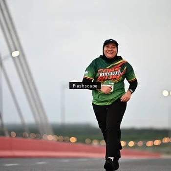 Runner Photo 9249906