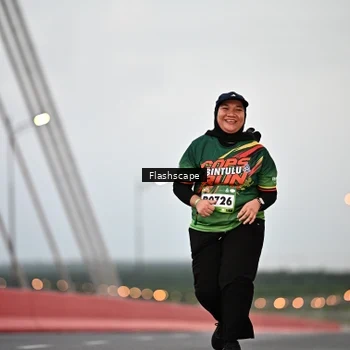 Runner Photo 9249907