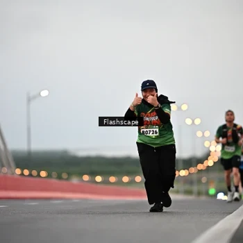 Runner Photo 9249908