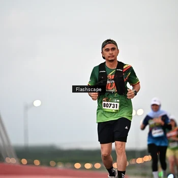 Runner Photo 9249939