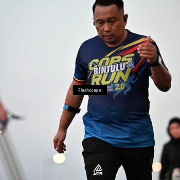 Runner Photo 9249993