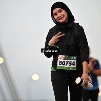 Runner Photo 9250024
