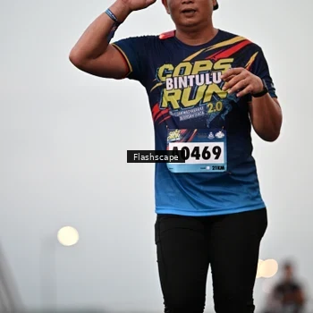 Runner Photo 9250055