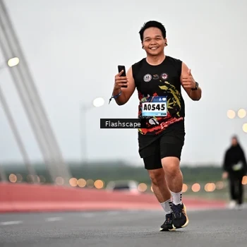 Runner Photo 9250062