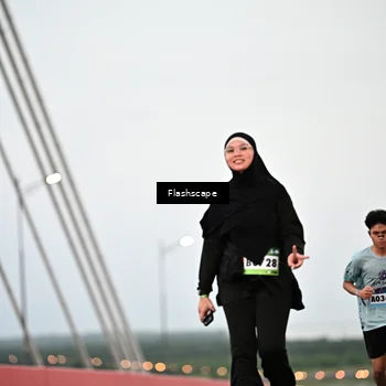 Runner Photo 9250076