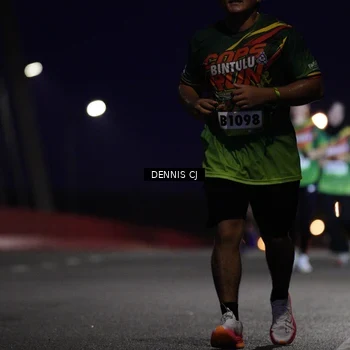 Runner Photo 9250088