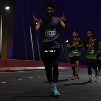 Runner Photo 9250153