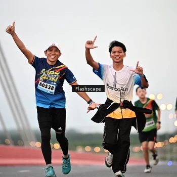 Runner Photo 9250214