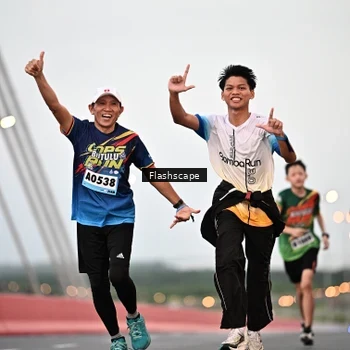 Runner Photo 9250236
