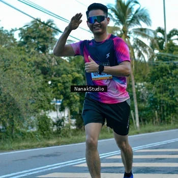 Runner Photo 9250281
