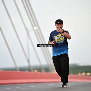 Runner Photo 9250289