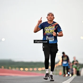 Runner Photo 9250329